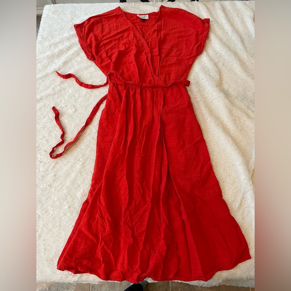Universal Thread Vibrant Red Wrap Dress